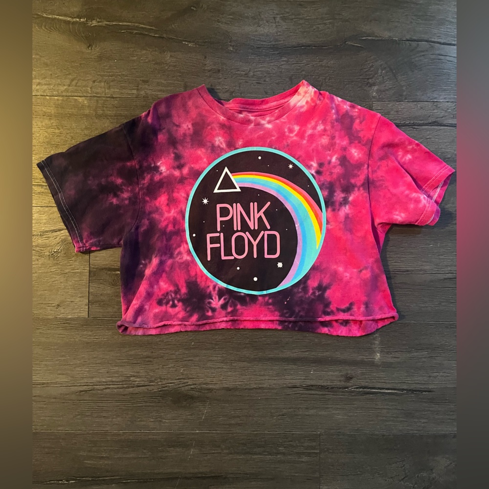 Fashion Nova Pink Floyd Crop Top